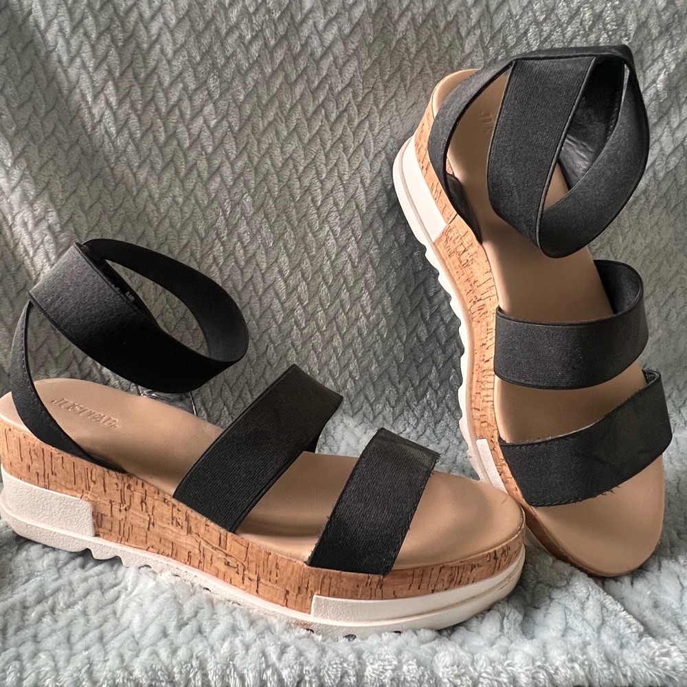 Justfab black platform sandals